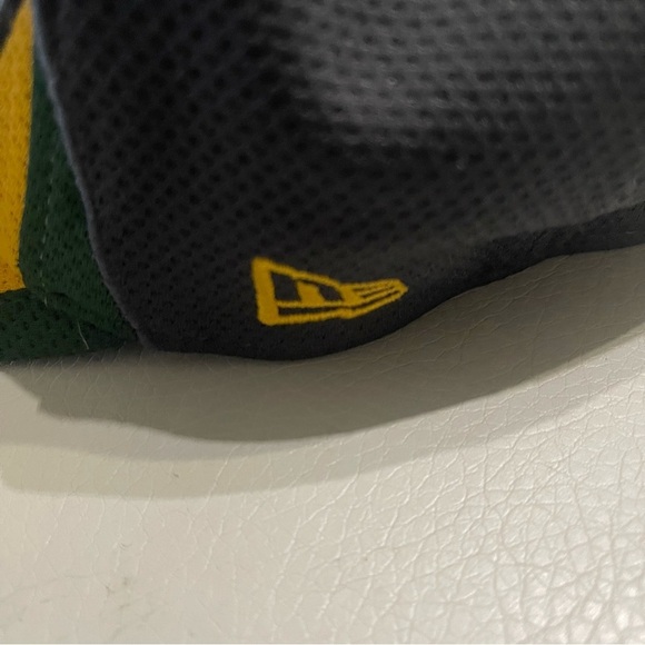 New Era bundle of Green Bay packers Green and Gray Hats Aaron Rodger size medium - Picture 13 of 13